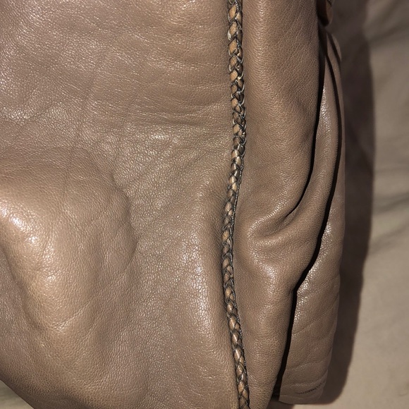 Fendi spy bag large nice cute must have hot pick leather limited color authentic - Picture 15 of 16